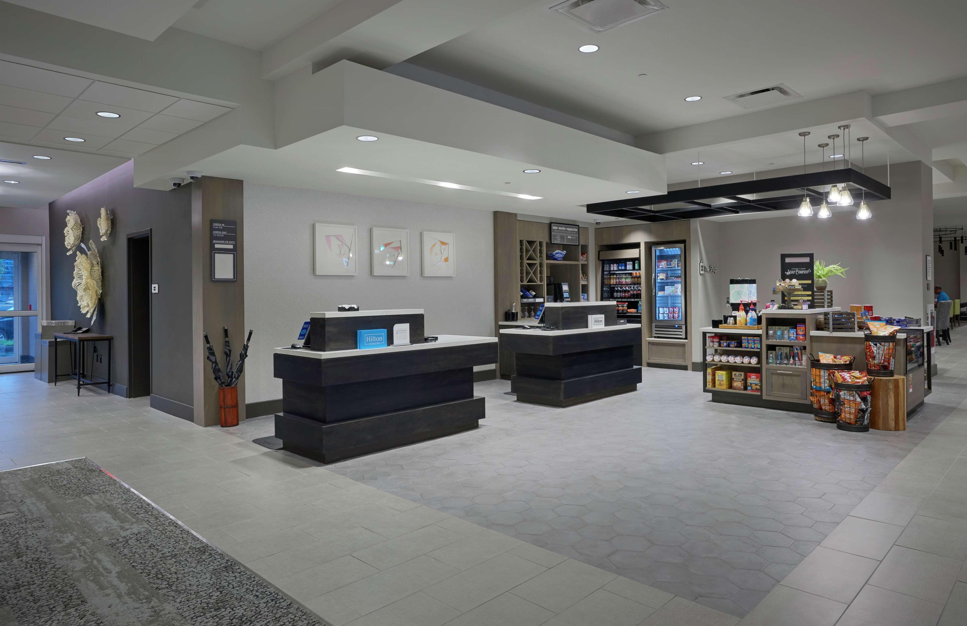 Hilton Garden Inn Corning Downtown Exterior photo