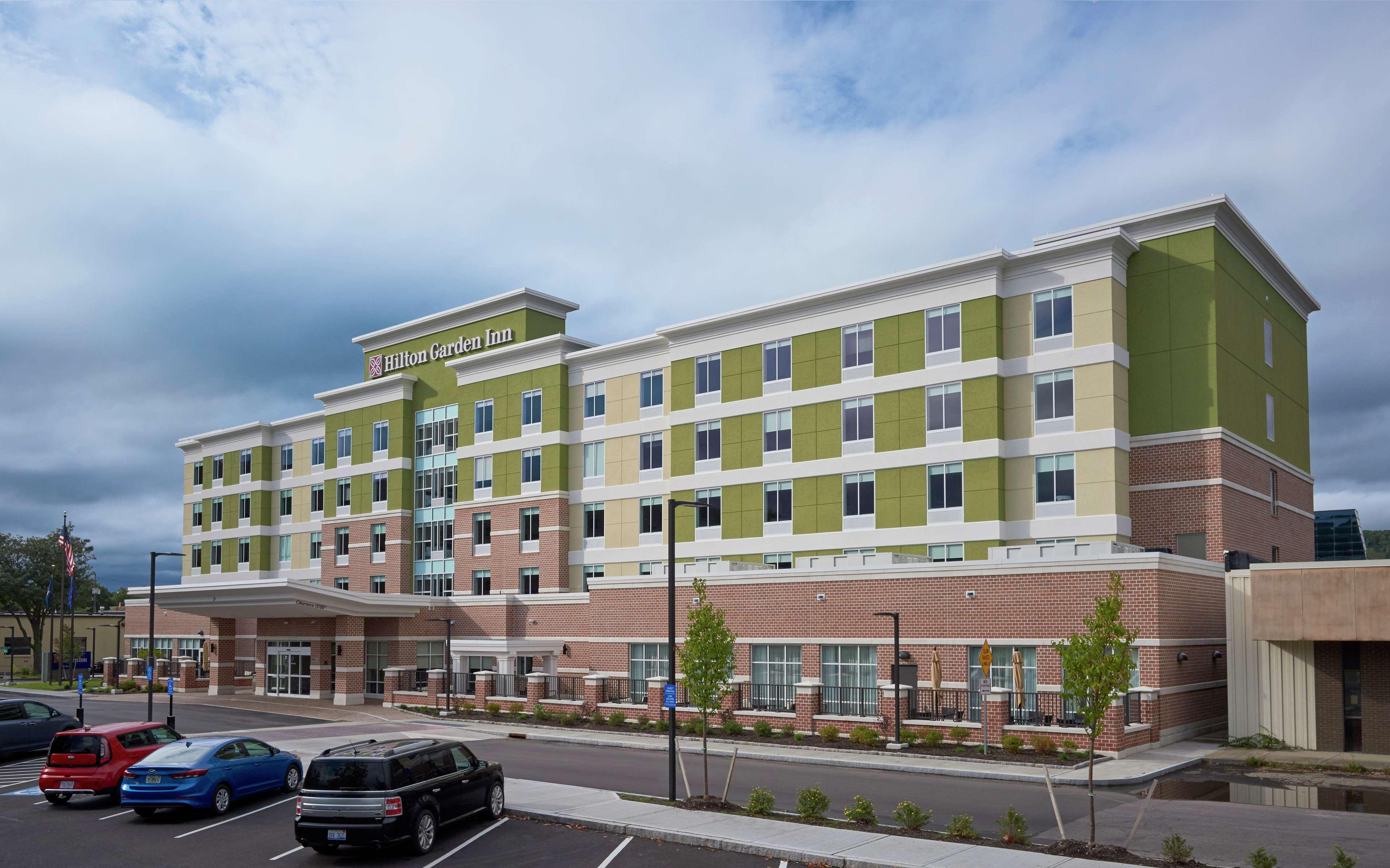 Hilton Garden Inn Corning Downtown Exterior photo